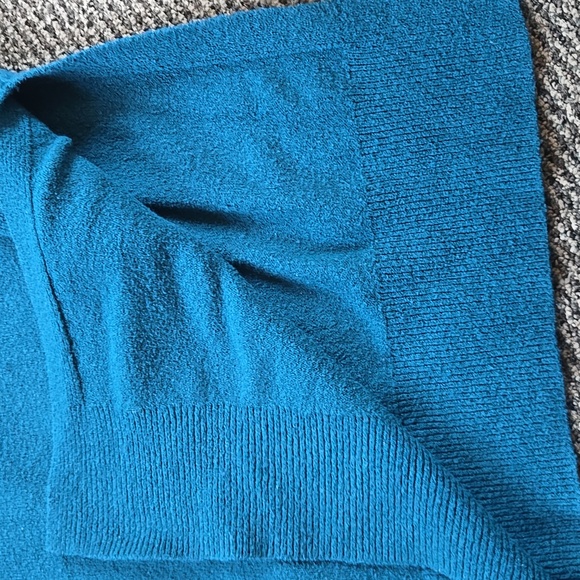 LOFT teal Crew Neck Sweater With Side Slits And Ribbed Details Oversized - Picture 2 of 4